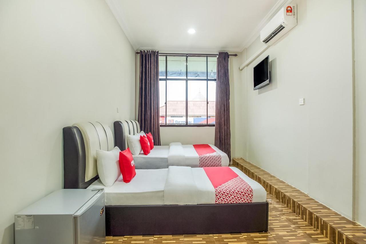 Oyo 89712 Grand Inn Semporna Exteriér fotografie