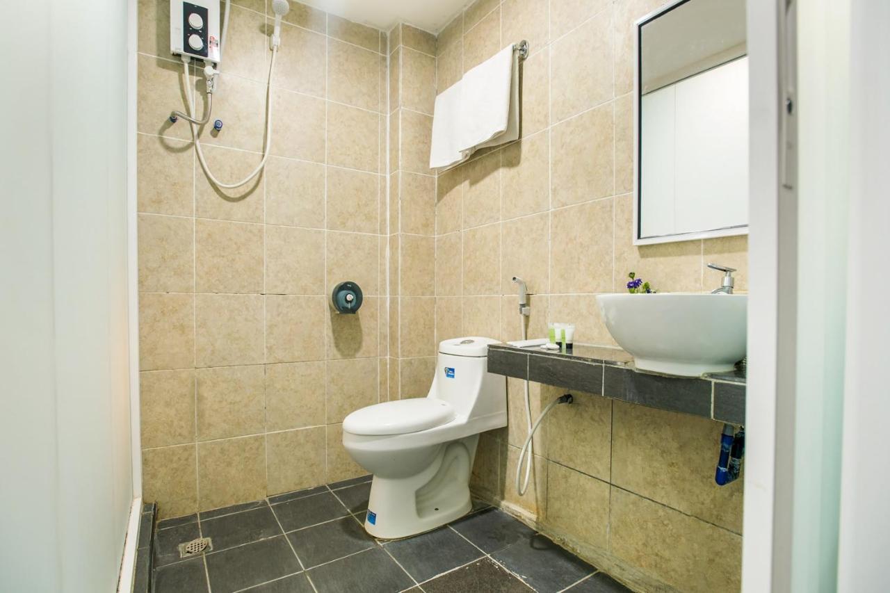 Oyo 89712 Grand Inn Semporna Exteriér fotografie