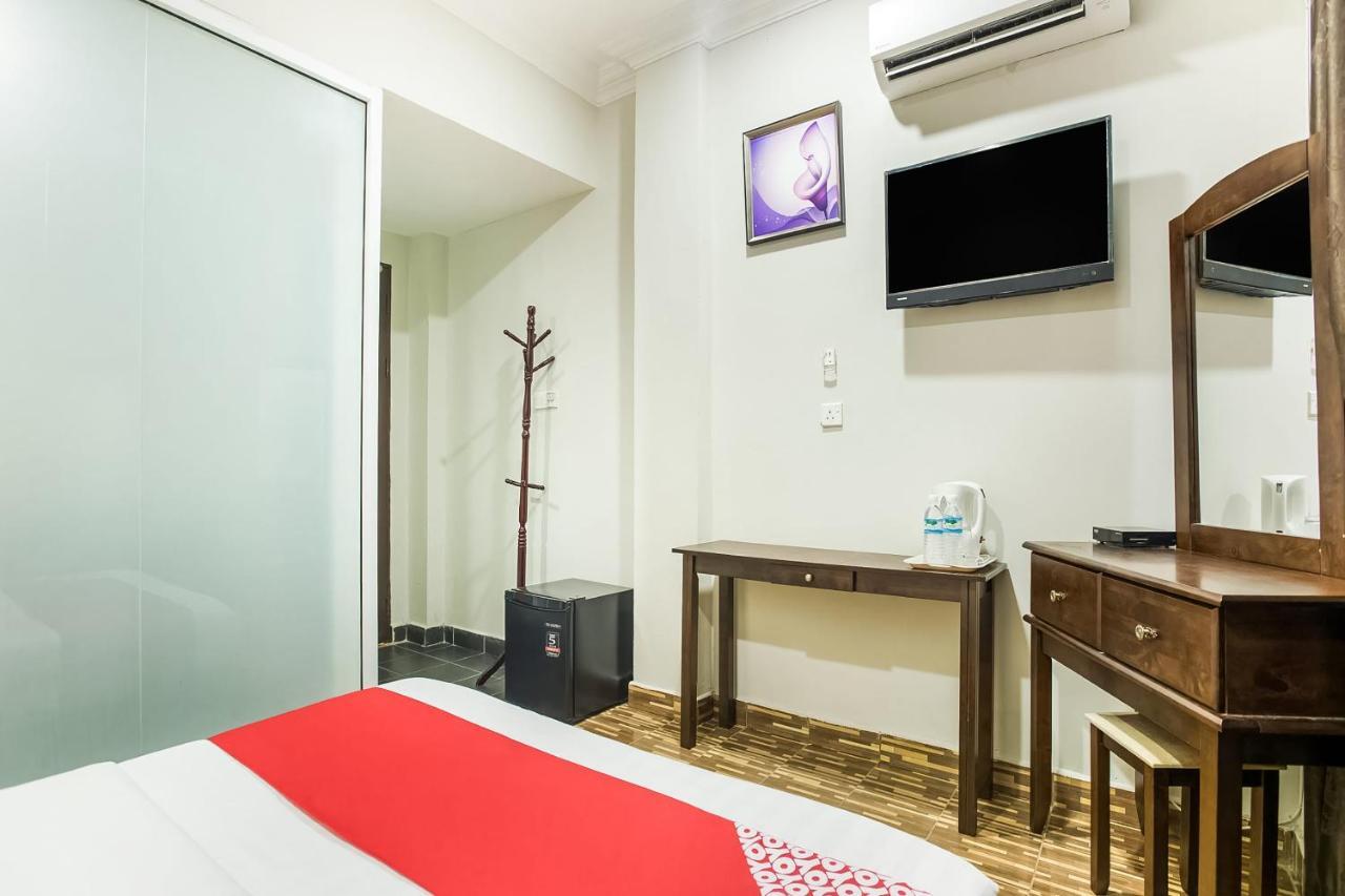 Oyo 89712 Grand Inn Semporna Exteriér fotografie
